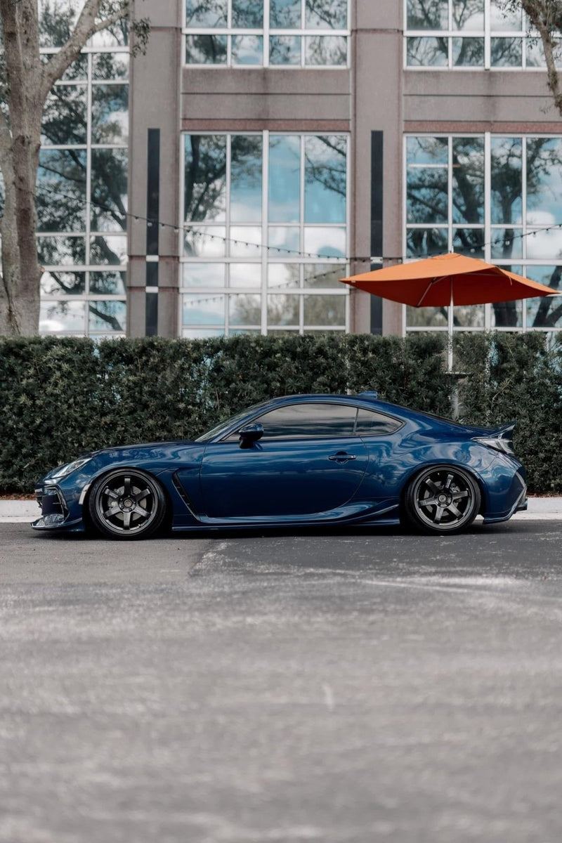 Load image into Gallery viewer, Subaru BRZ /Toyota GR86 (ZN8, 2022+) Side Skirts - FSPE
