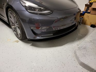 Load image into Gallery viewer, Tesla Model 3 (2017 - 2023) Front Splitter V3 - FSPE
