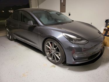 Load image into Gallery viewer, Tesla Model 3 (2017 - 2023) Front Splitter V3 - FSPE
