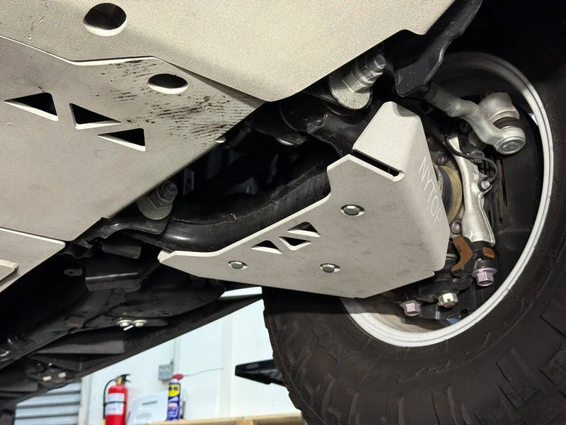 Load image into Gallery viewer, Toyota 4Runner (2025 - Current ) - Lower Control Arm Skid Plate Kit - FSPE
