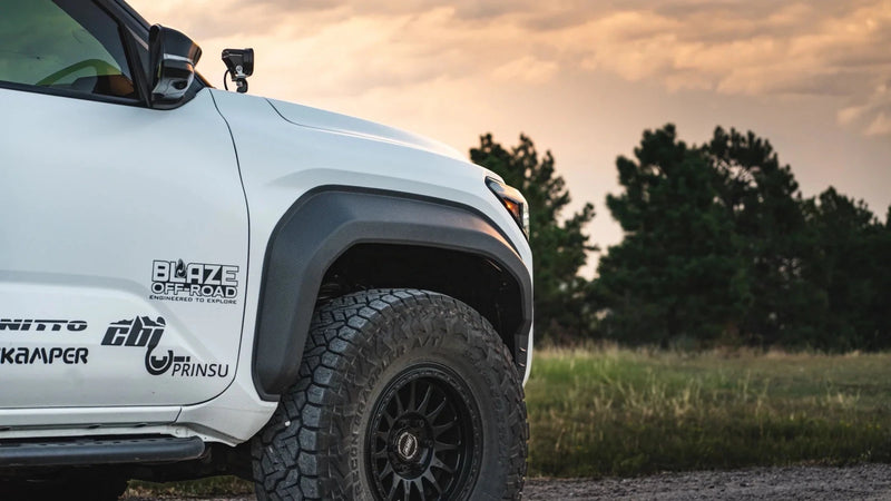 Load image into Gallery viewer, Toyota Tacoma (2024 - Current) - Fender Flare Kit - FSPE
