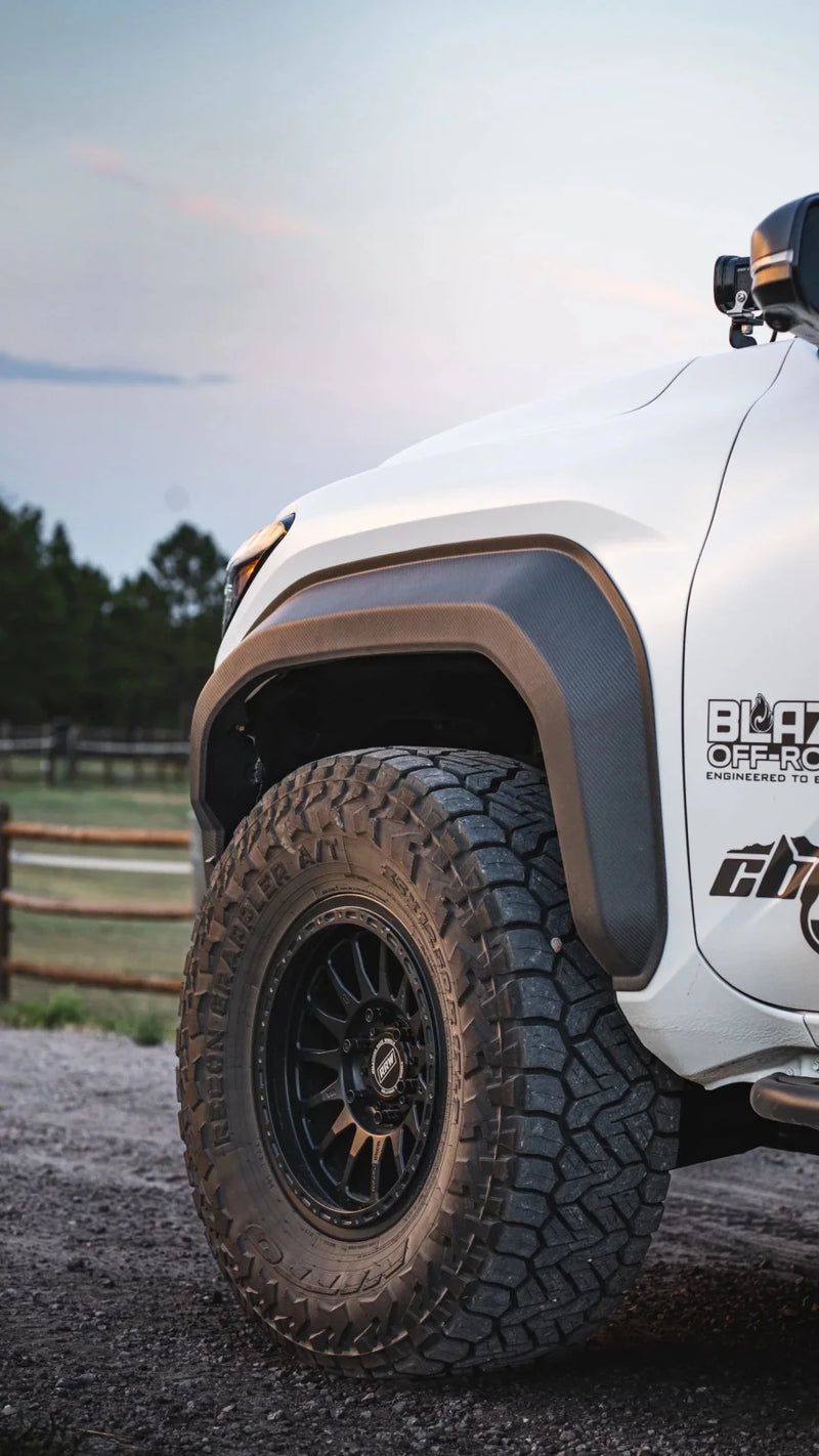 Load image into Gallery viewer, Toyota Tacoma (2024 - Current) - Fender Flare Kit - FSPE
