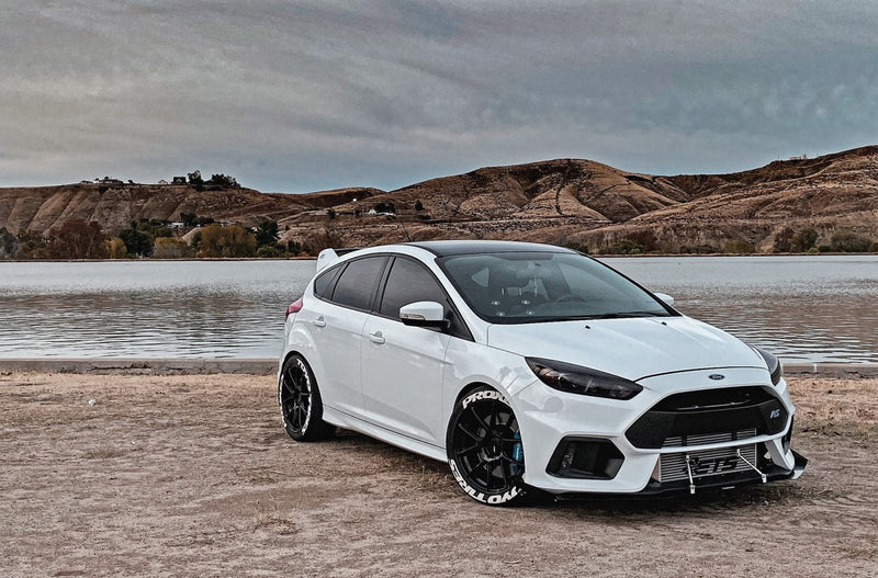 Load image into Gallery viewer, Ford Focus RS (2016-2018) Front Splitter V1 - FSPE
