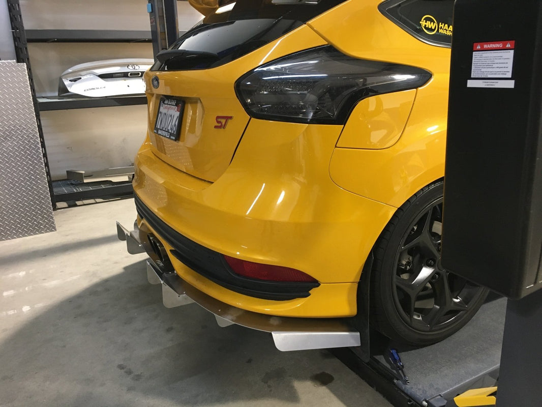 Ford Focus ST (2011-2018) Rear Diffuser V2 – FSPE