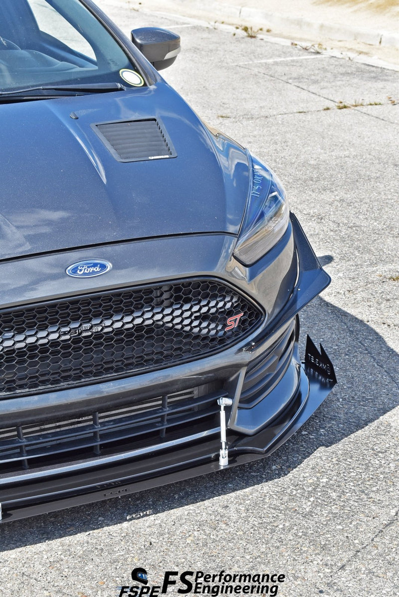 Load image into Gallery viewer, Ford Focus ST (2015-2018 Facelift) Front Splitter V2 - FSPE
